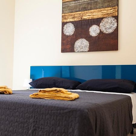Calefati Holiday Apartment Bari Bagian luar foto