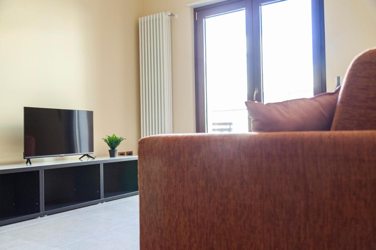Calefati Holiday Apartment Bari Bagian luar foto