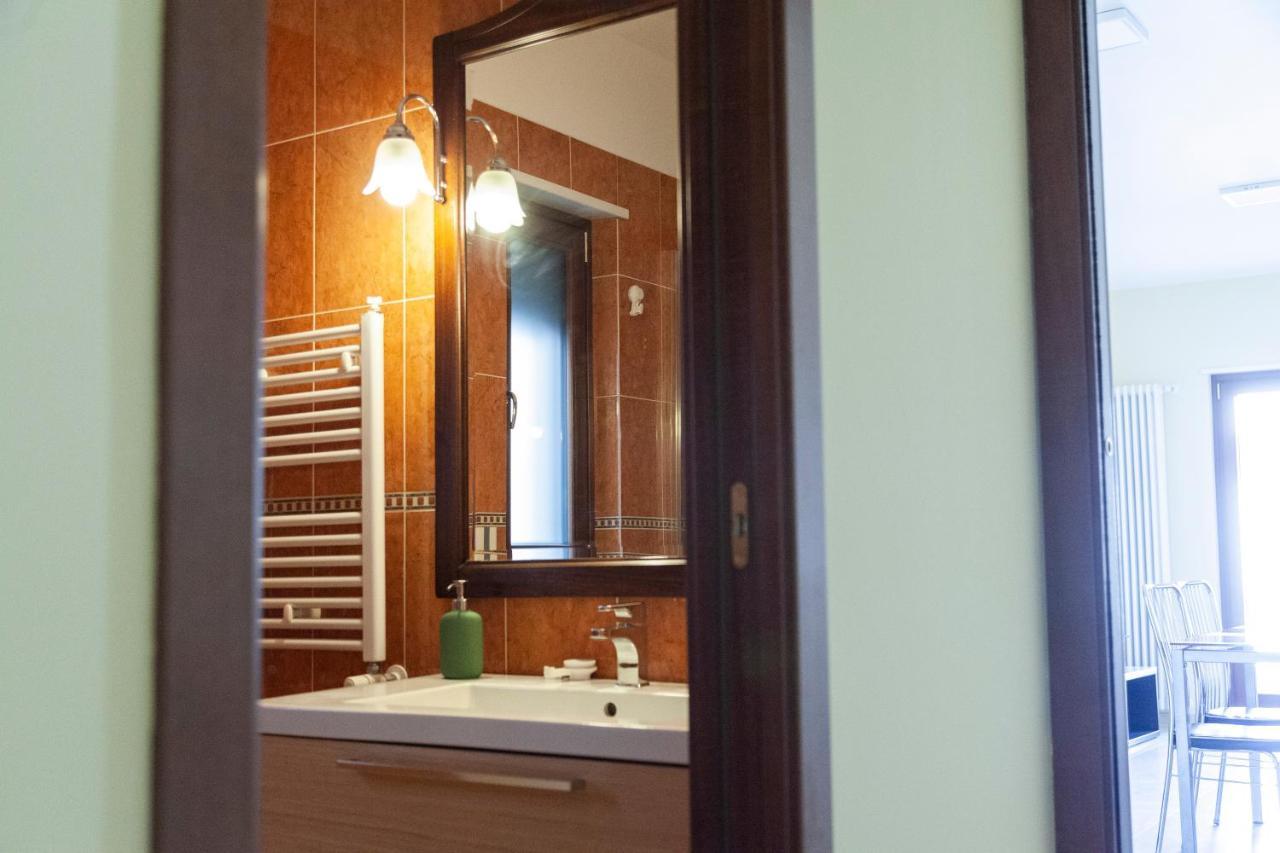 Calefati Holiday Apartment Bari Bagian luar foto
