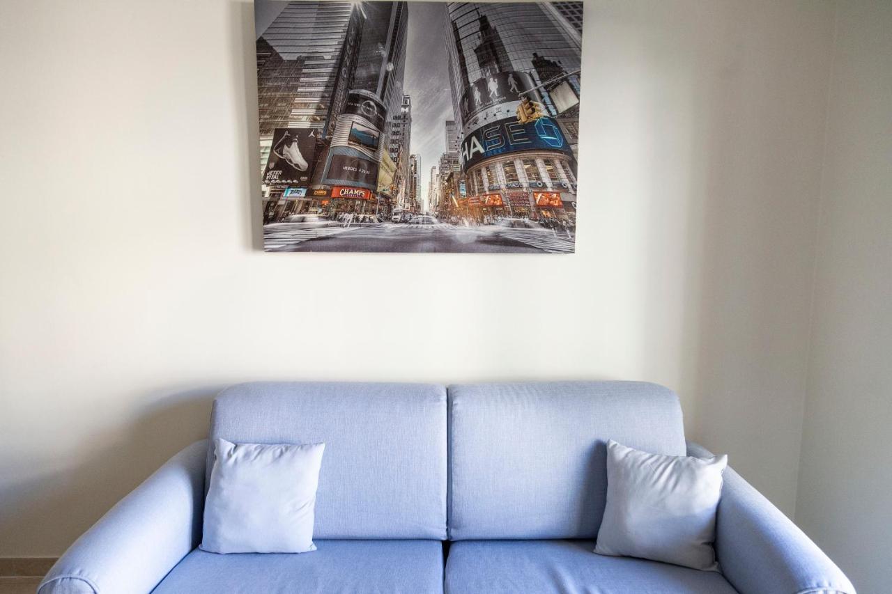 Calefati Holiday Apartment Bari Bagian luar foto
